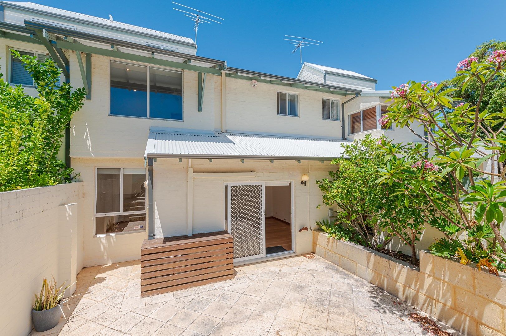 2/82 Forrest Street, South Perth WA 6151, Image 0