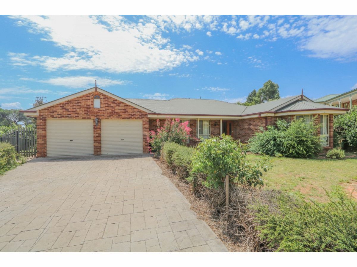 10 Hassall Grove, Kelso NSW 2795, Image 0