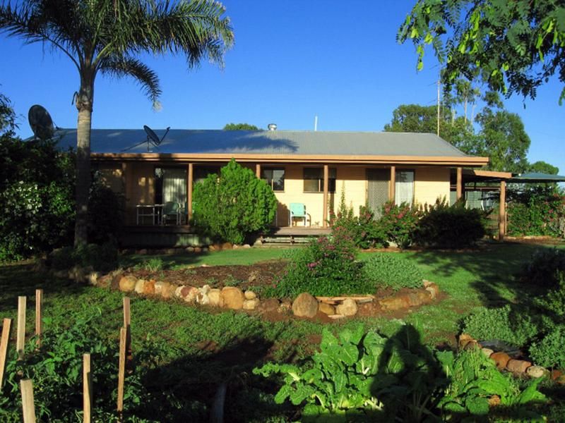 421 Oberina Road, Roma QLD 4455, Image 2