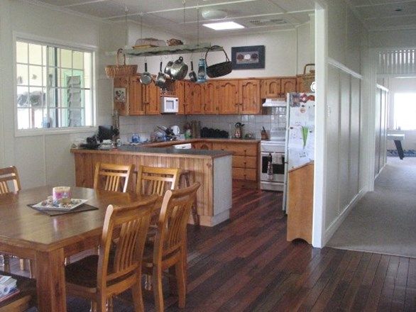 28 Garden Street, Blackall QLD 4472, Image 1