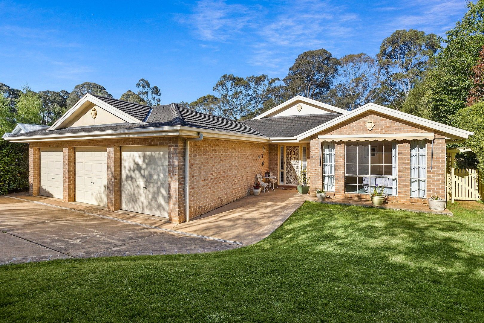 5 bedrooms House in 5 Elmswood Court BUNDANOON NSW, 2578