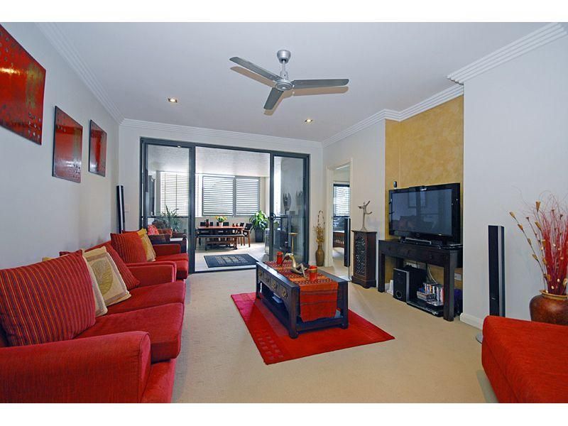 1/146 Clarence Road, Indooroopilly QLD 4068, Image 1