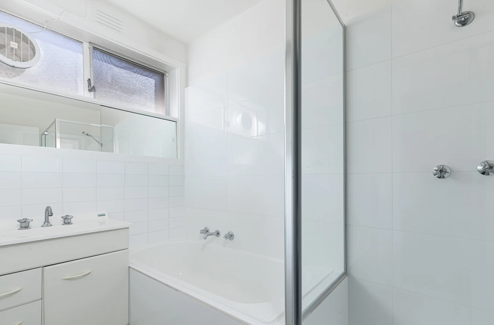 Additional image 8 of 3/76 Albion Street, Essendon VIC 3040