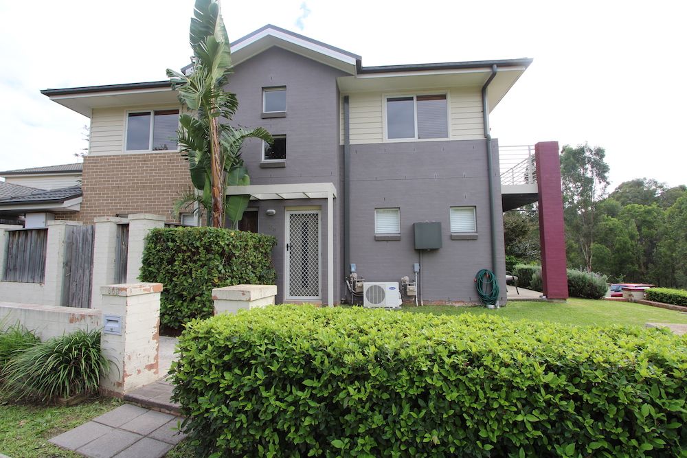 2 bedrooms House in 66B Hidcote Road CAMPBELLTOWN NSW, 2560