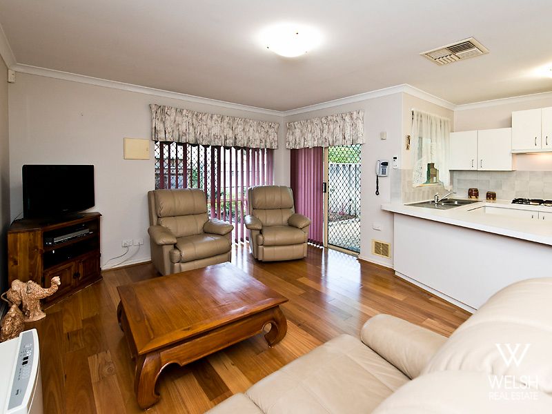 Unit 4, 5 Edwards Crescent, REDCLIFFE WA 6104, Image 1