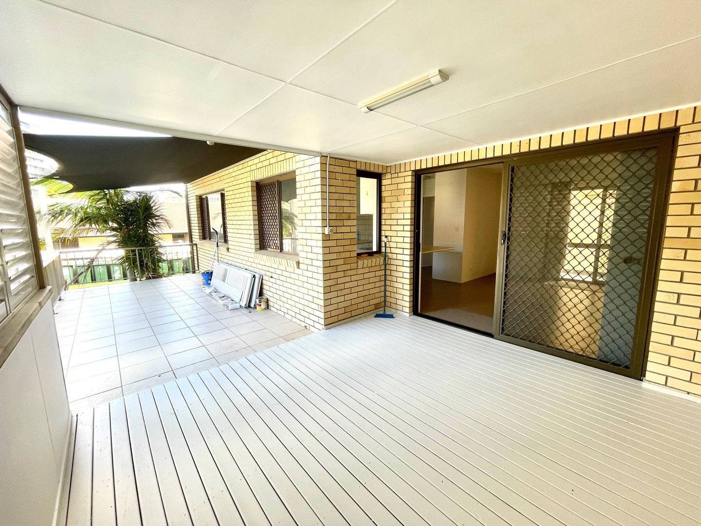 2 bedrooms Apartment / Unit / Flat in 4/14 Brooke Avenue PALM BEACH QLD, 4221