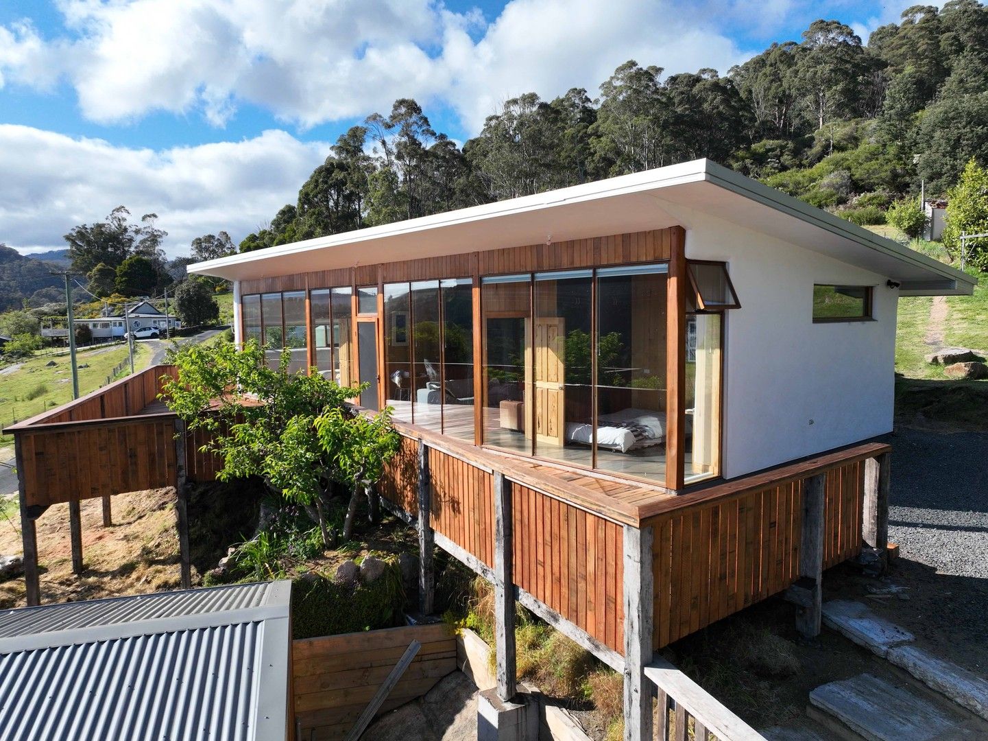 3 bedrooms House in 16 Allan Street DERBY TAS, 7264