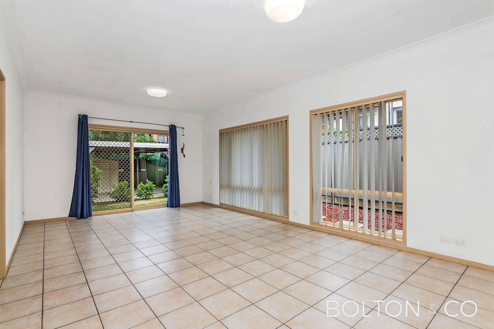 16B Towns Crescent, Turner ACT 2612, Image 2