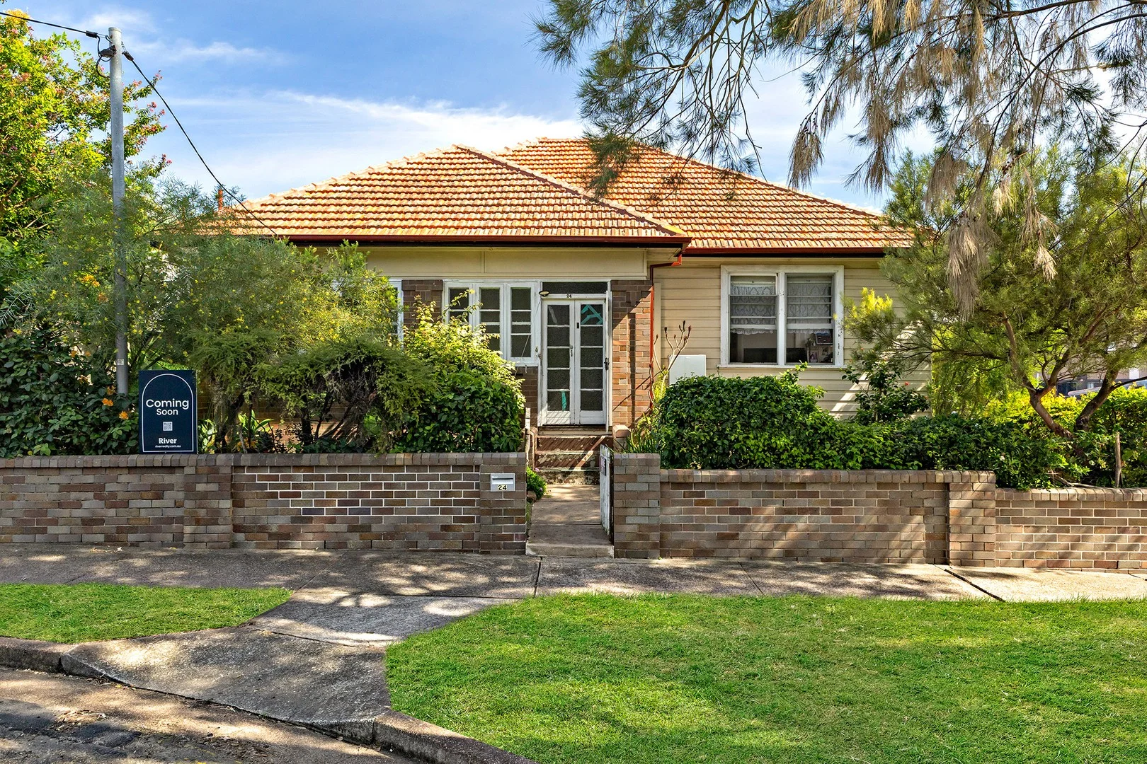 24 Bourke Street, Maitland NSW 2320