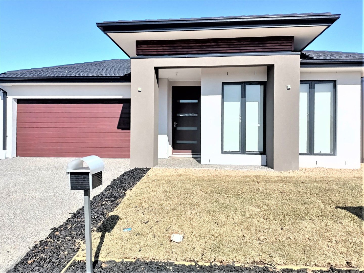 4 bedrooms House in 6 Stubberfield Road TARNEIT VIC, 3029