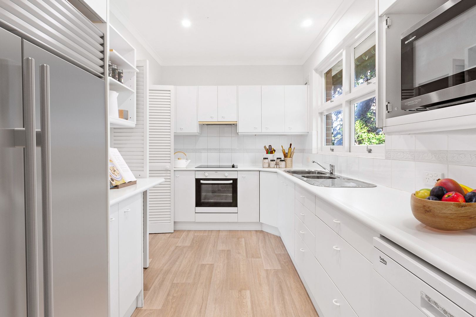 4/4 The Close, Hunters Hill NSW 2110, Image 2