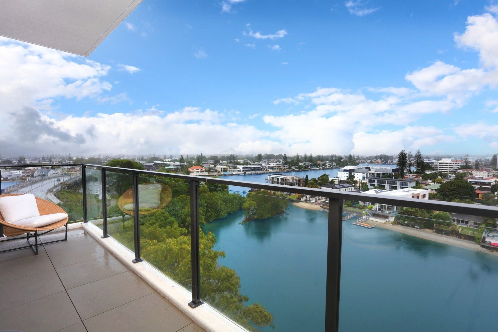 Level 9/18 Remembrance Drive, Surfers Paradise QLD 4217, Image 0