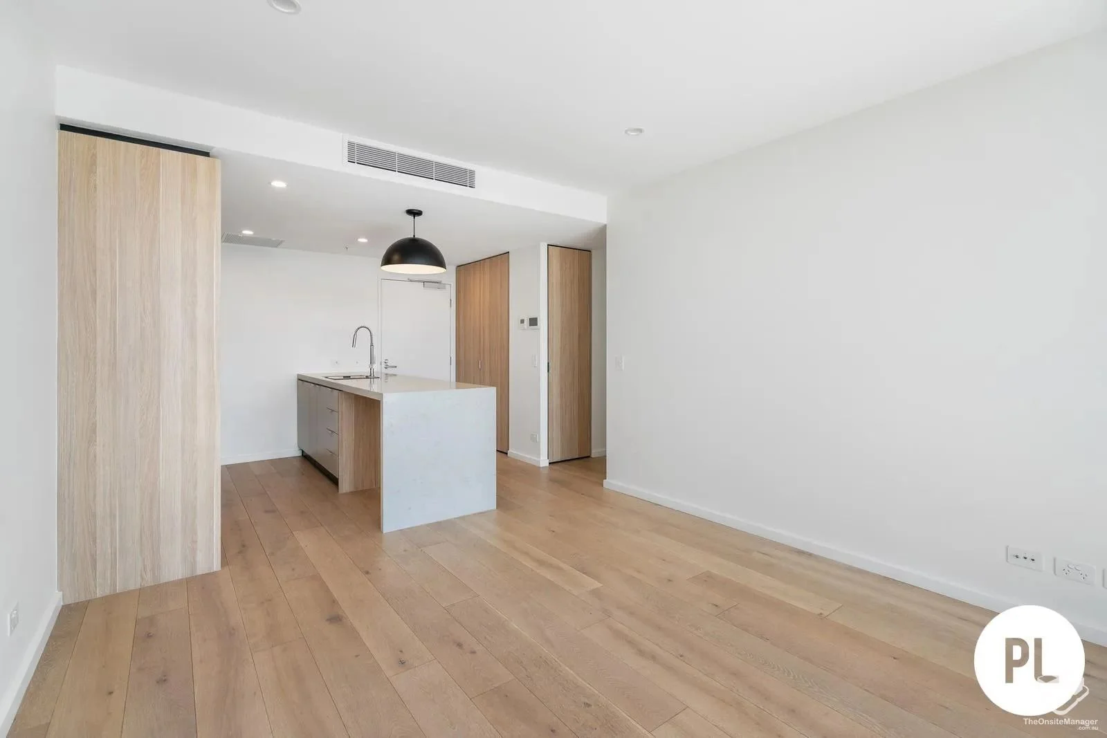 Additional image 5 of ID:21173595/17 Deshon Street, Woolloongabba QLD 4102