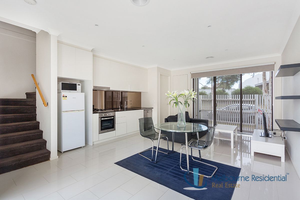 2 bedrooms House in Unit 41/80 Enterprise Dr BUNDOORA VIC, 3083