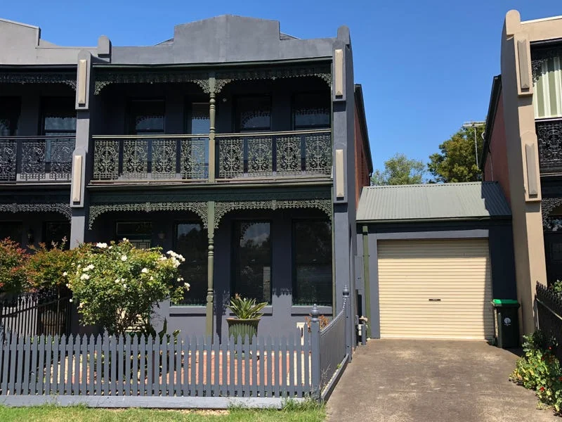 6 Peppercorn Terrace, Pascoe Vale South VIC 3044