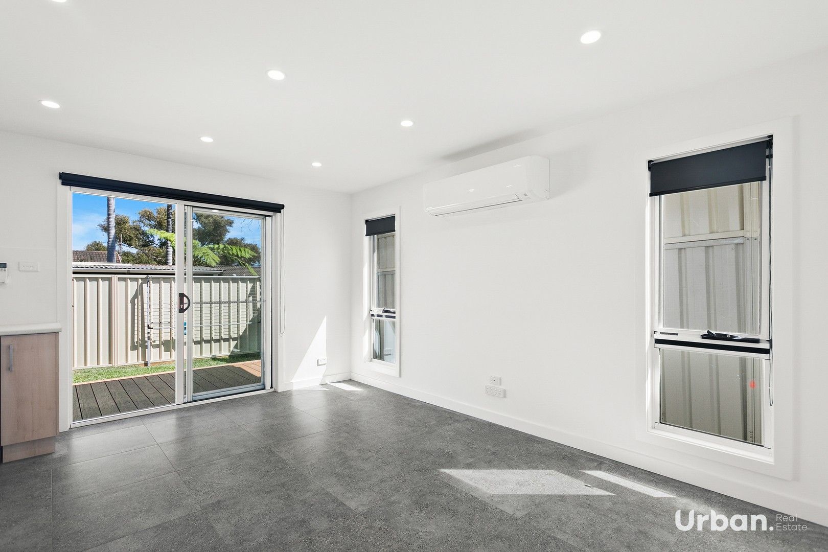 2 bedrooms House in 23a Kimbeth Crescent ALBION PARK RAIL NSW, 2527