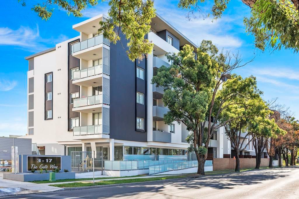 2 bedrooms Apartment / Unit / Flat in 144/3-17 Queen Street CAMPBELLTOWN NSW, 2560