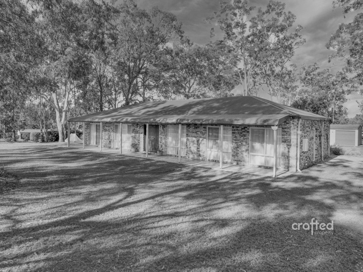 365371 Equestrian Drive, New Beith Property History & Address