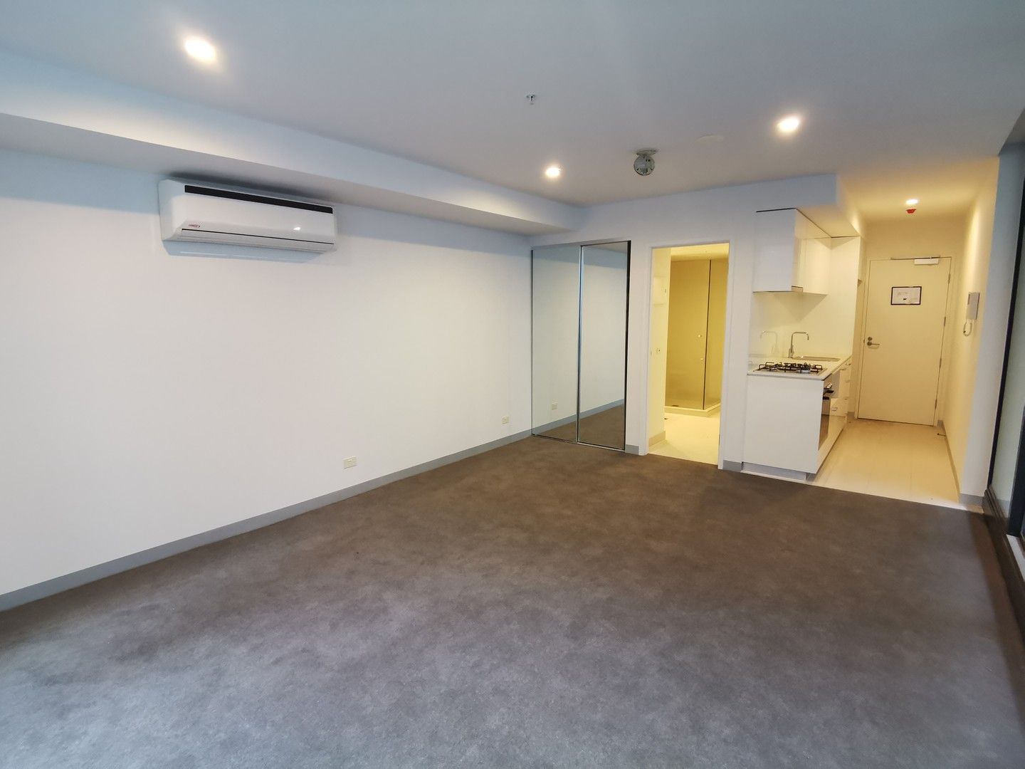 1 bedrooms Studio in 818/6 Leicester Street CARLTON VIC, 3053