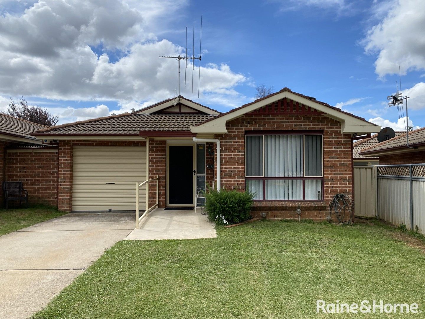 1/8 Rosedale Place, Orange NSW 2800, Image 0