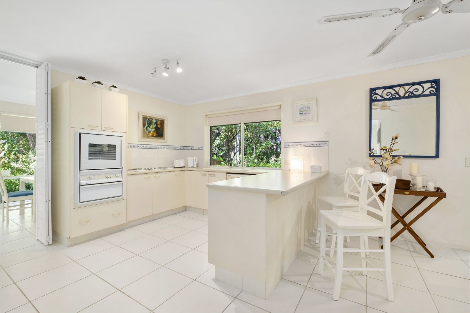 11 Seagull Court, Noosa Waters QLD 4566, Image 2