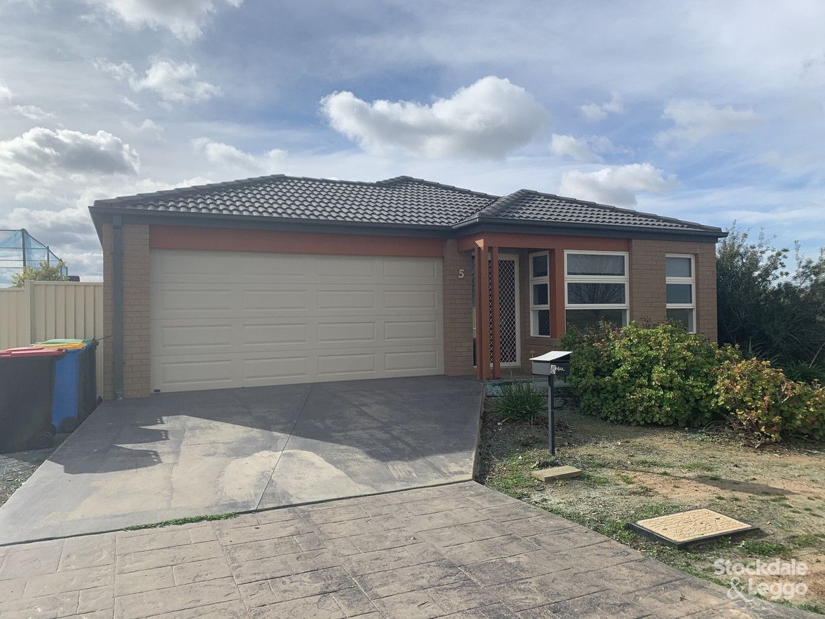 4 bedrooms House in 5 Savoy Nook SHEPPARTON VIC, 3630