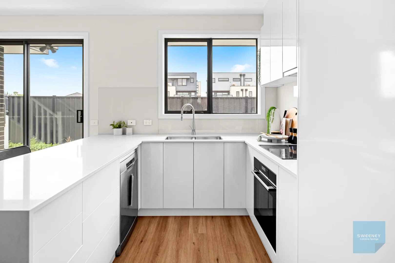 Additional image 5 of 2/110 Hawking Crescent, Fraser Rise VIC 3336