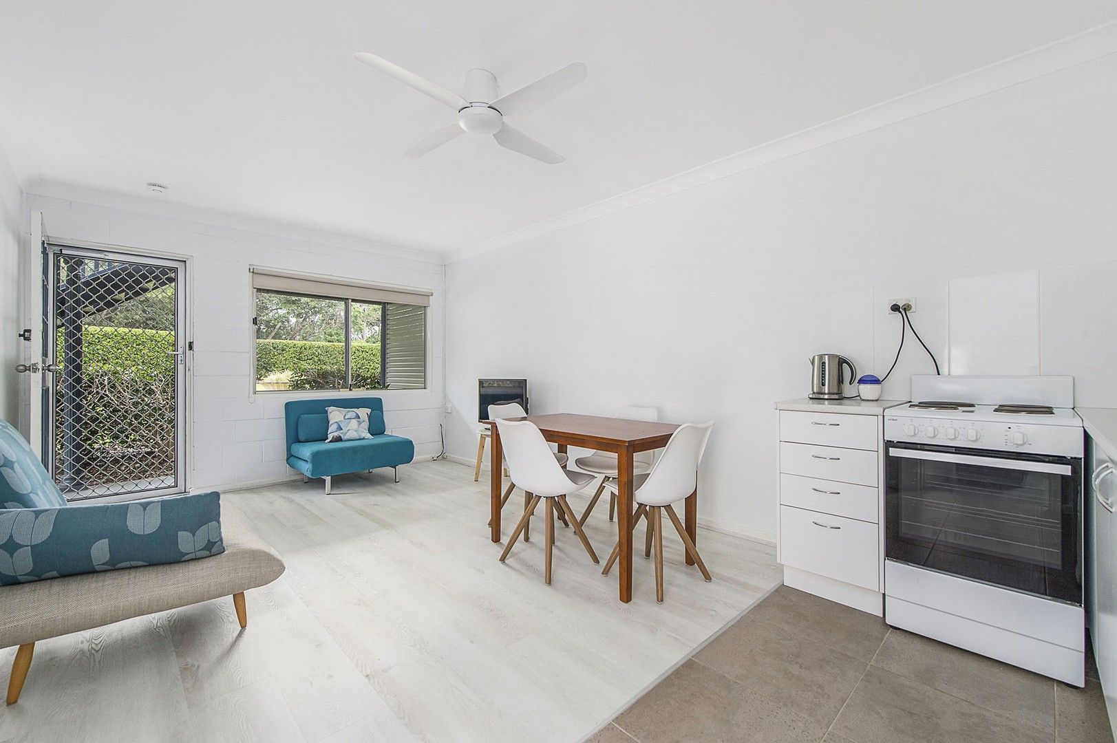 2 bedrooms Apartment / Unit / Flat in 2/112 Pacific Drive PORT MACQUARIE NSW, 2444