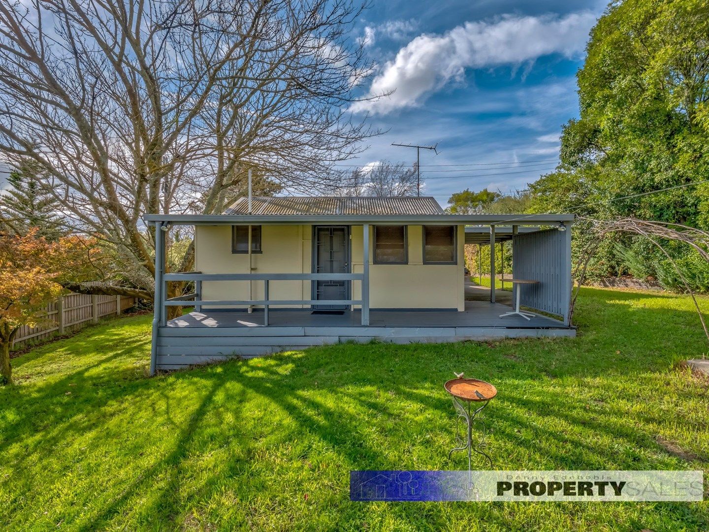 6 Cemetery Road, Moe VIC 3825, Image 0