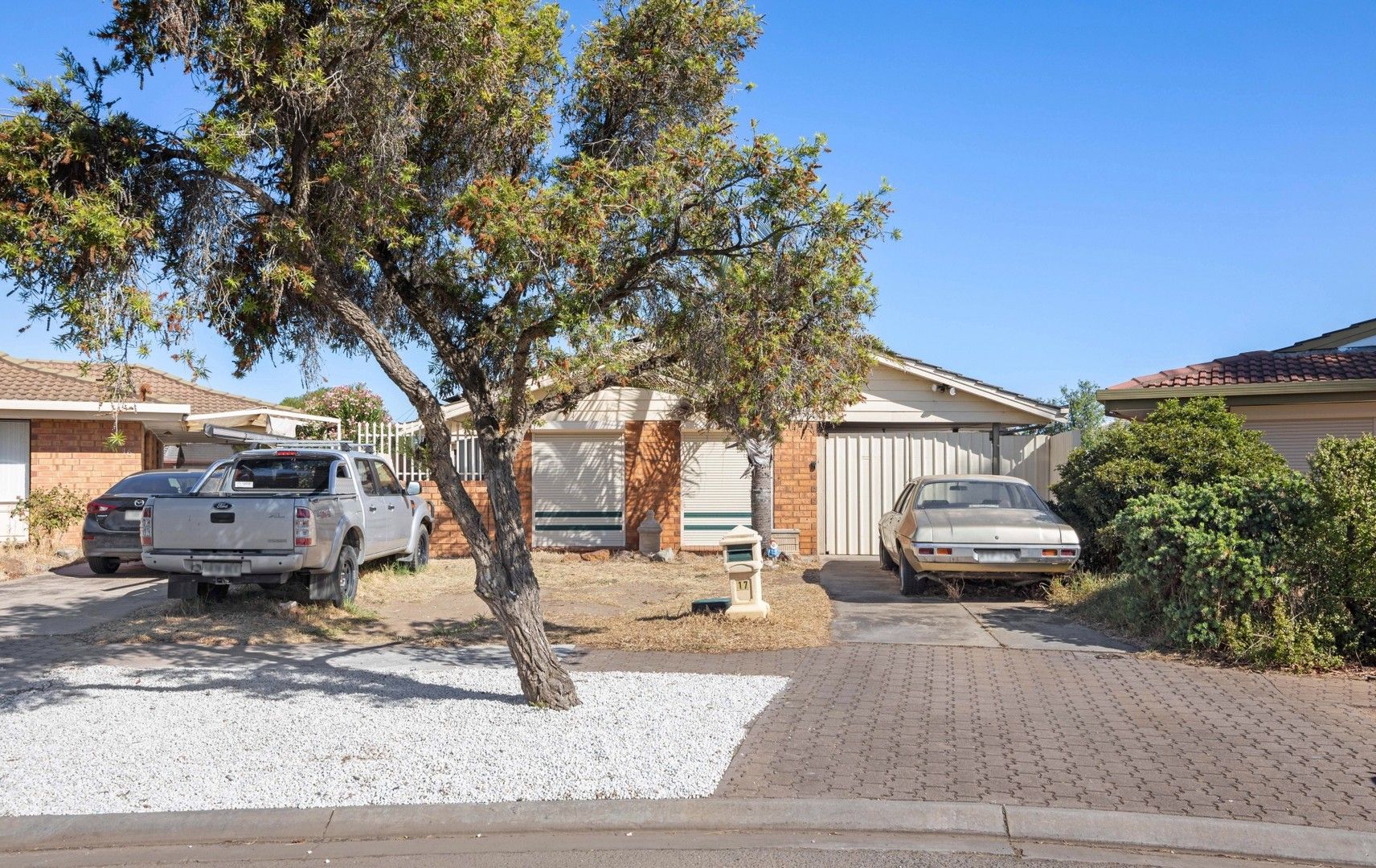 17 Philia Court Mansfield Park SA 5012 Domain