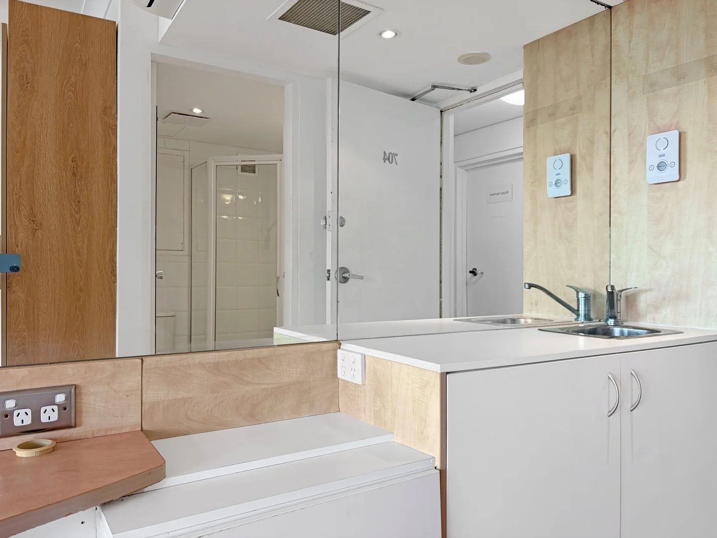 Additional image 5 of 704/302-308 Crown Street, Darlinghurst NSW 2010