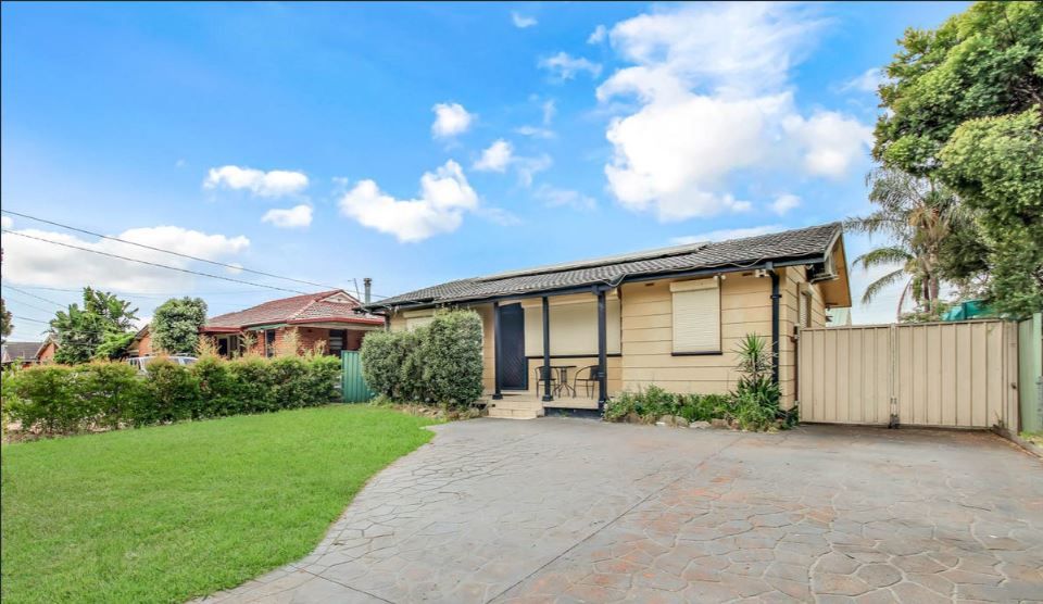 56 Tarawa Road, Lethbridge Park NSW 2770, Image 1