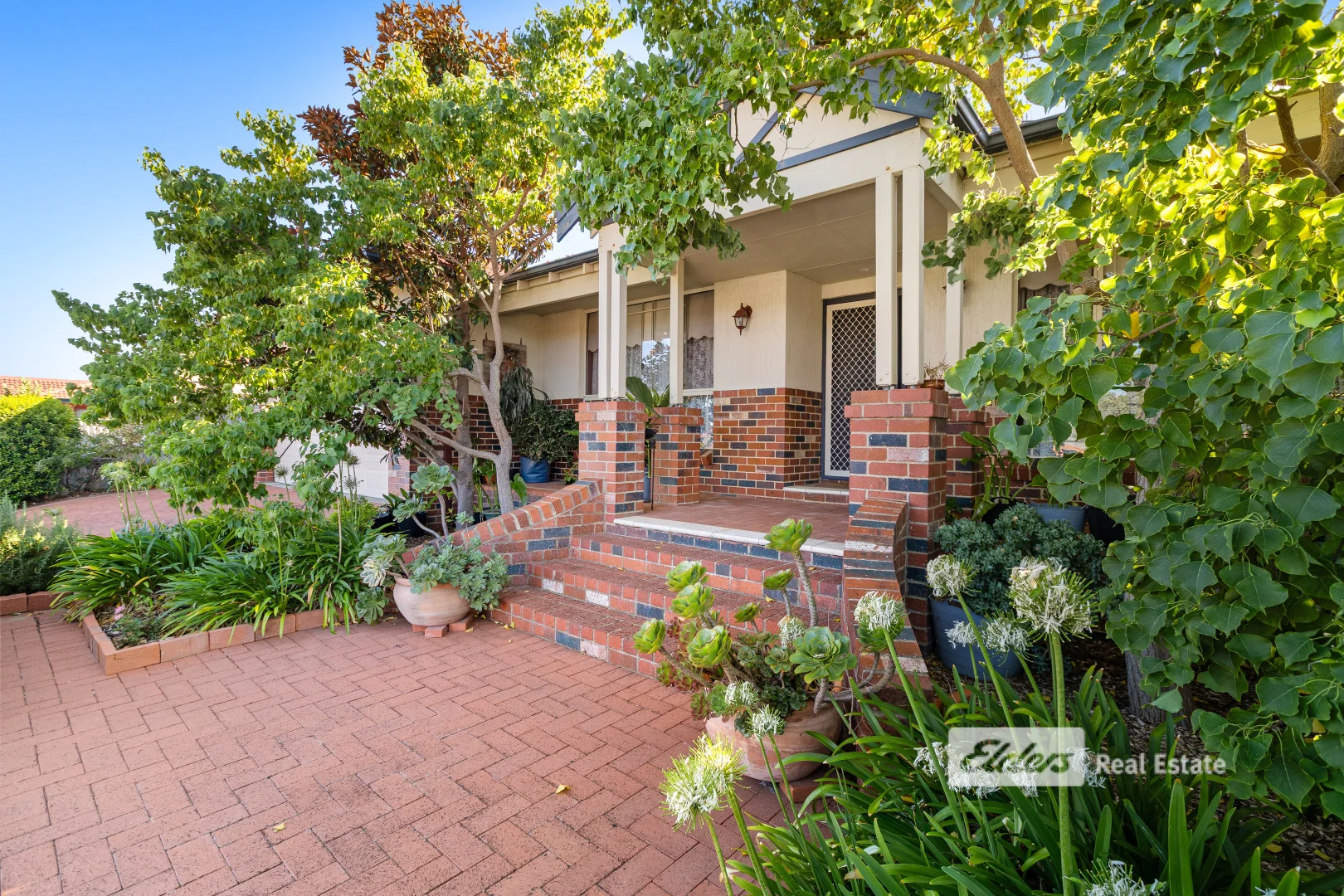 Additional image 2 of 12 Magdalen Place, College Grove WA 6230