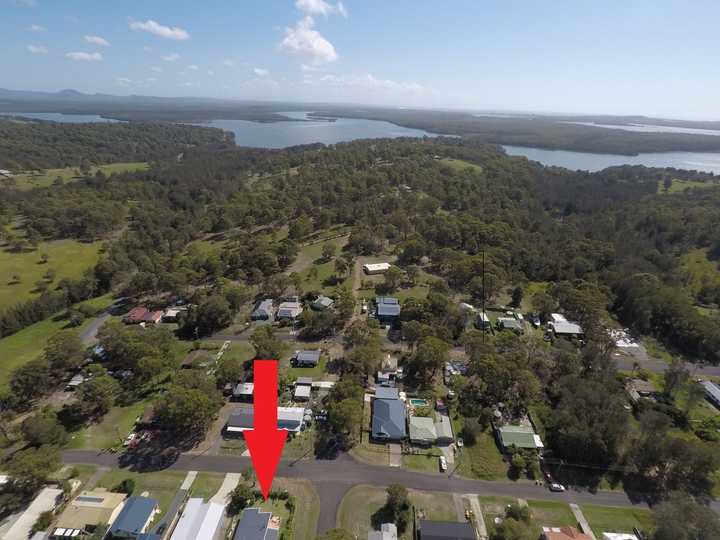 10 Kamarooka Street, Coomba Park NSW 2428, Image 1