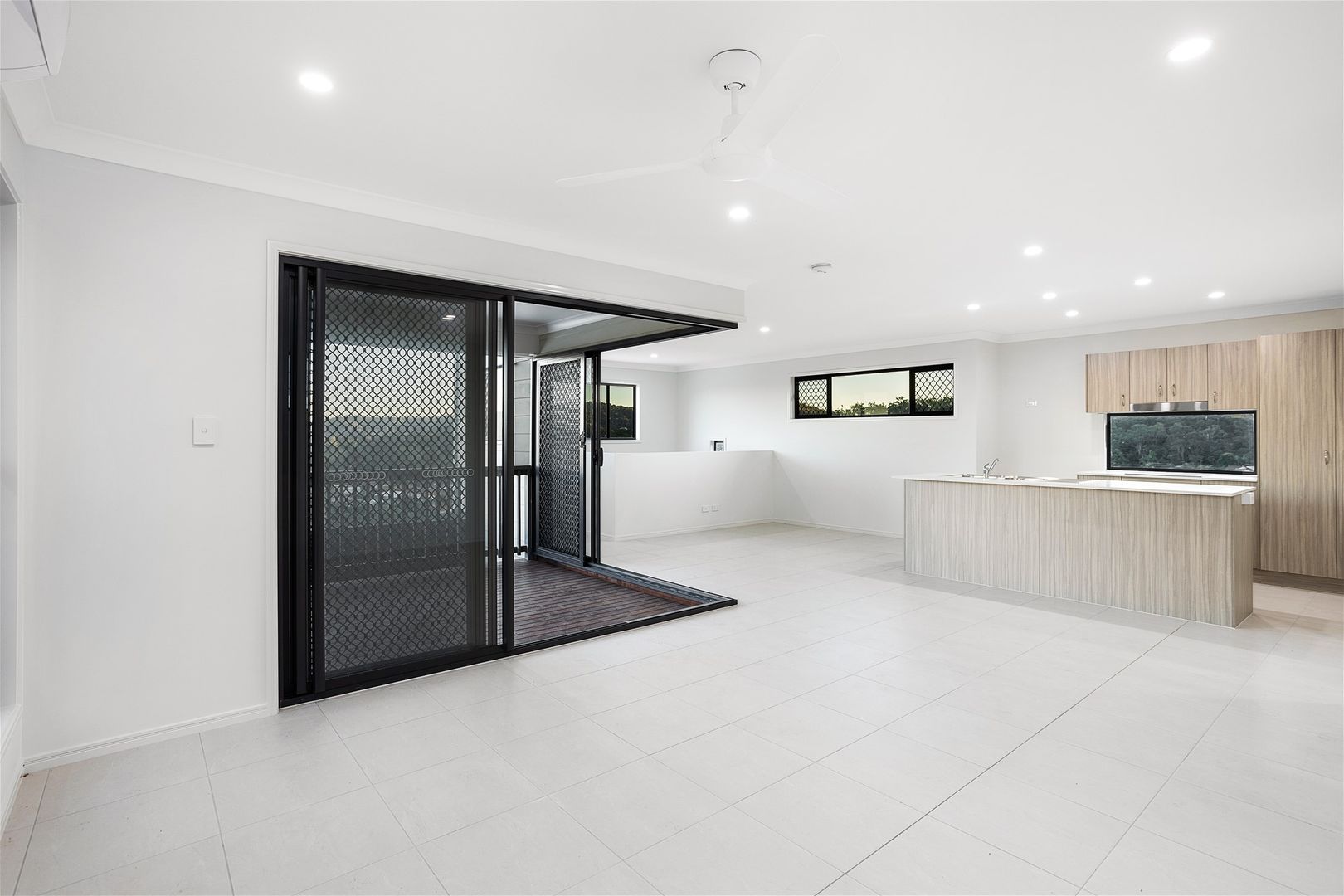 Mount Warren Park QLD 4207 4 beds house for Sale, FOR SALE