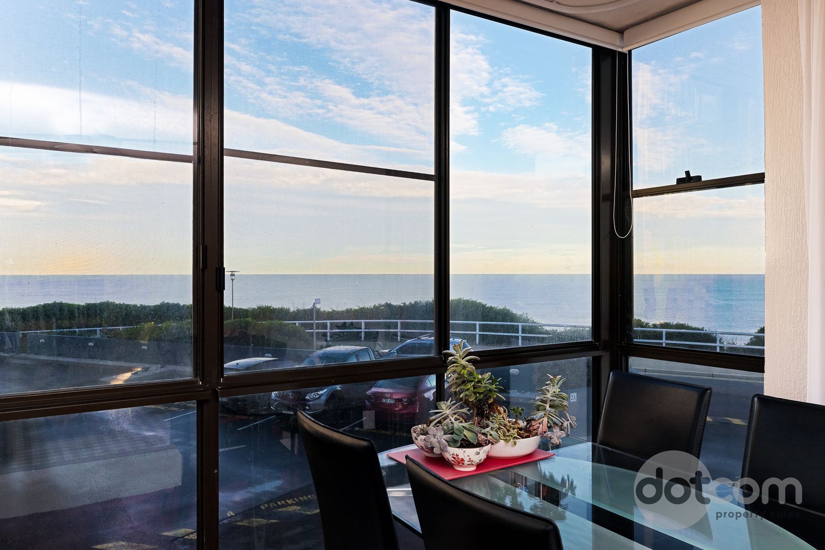 4/2 Ocean Street, Merewether NSW 2291, Image 2