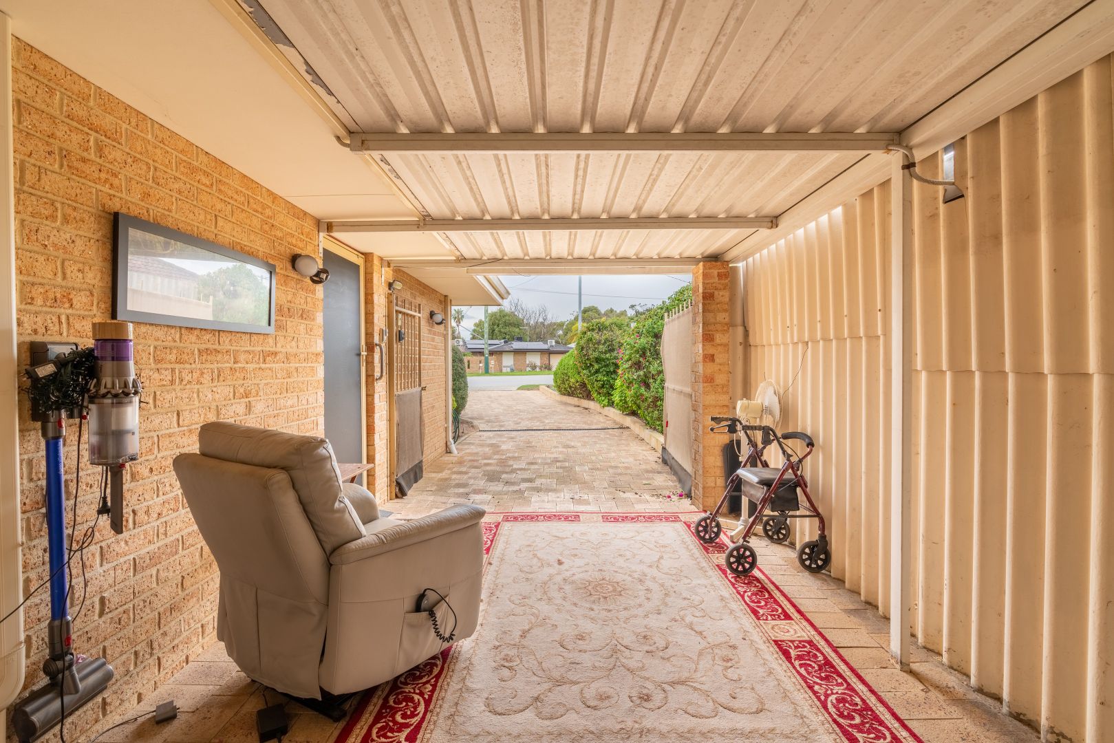 10/11 Nerrima Court, Cooloongup WA 6168, Image 2