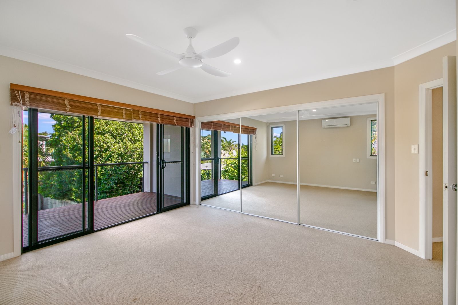 1/20 Korina Avenue, Coolangatta QLD 4225, Image 2