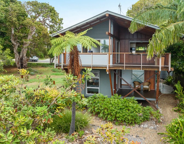 9 Orchard Avenue, Boreen Point QLD 4565
