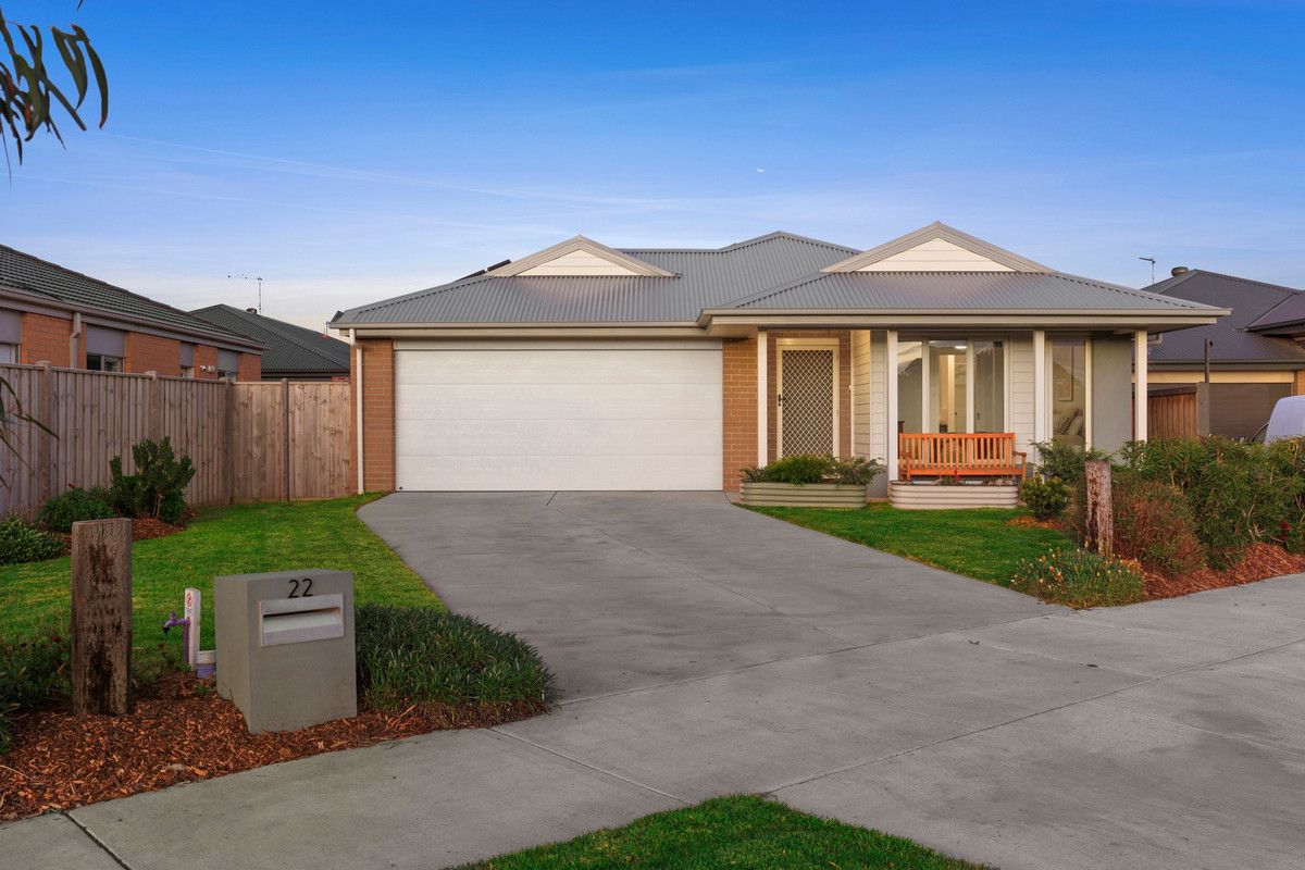 3 bedrooms House in 22 Baelish Drive CHARLEMONT VIC, 3217