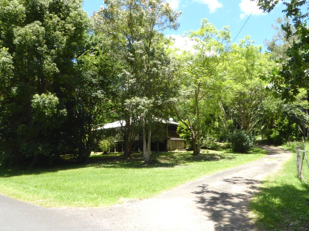 496 Rowlands Creek Road, Uki NSW 2484, Image 2