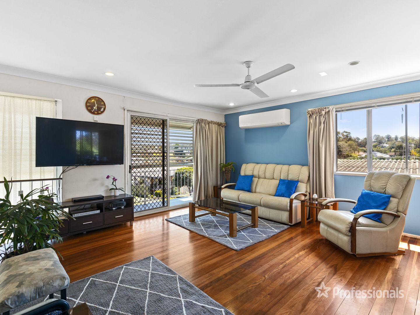 5 Leawarra Crescent, Ferny Hills QLD 4055, Image 1