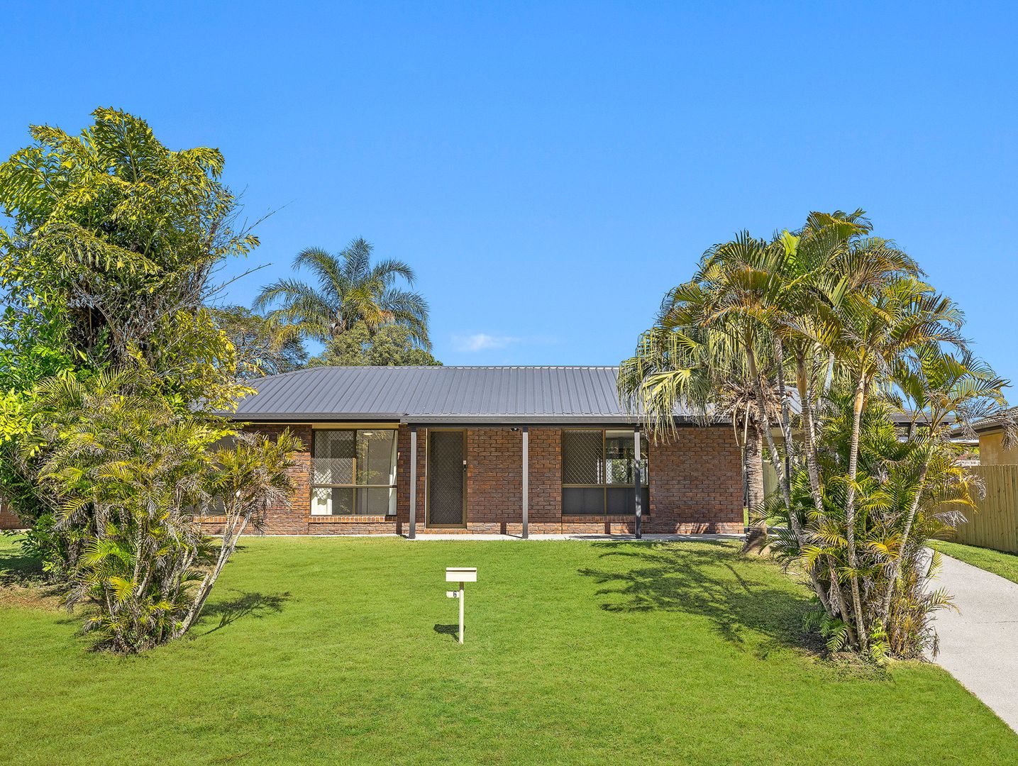 6 Wilson Court, Brassall QLD 4305