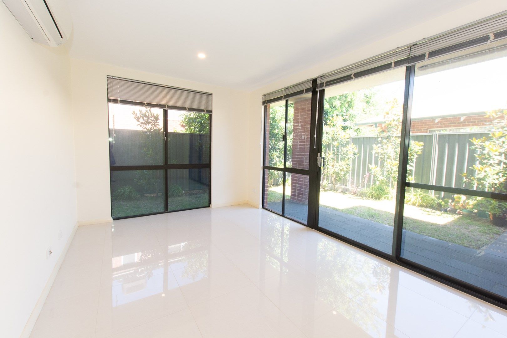 1 bedrooms Apartment / Unit / Flat in 3/33 WINDSOR STREET PERTH WA, 6000