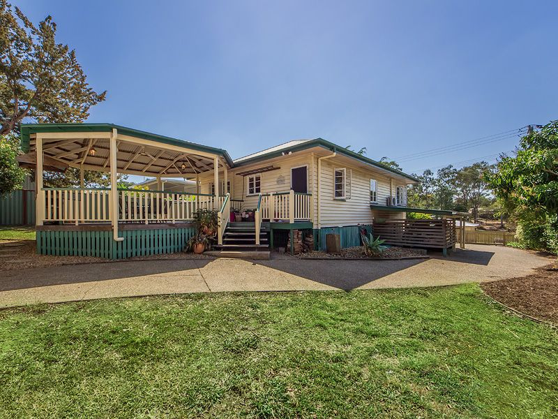 11 Roberts St, North Ipswich QLD 4305, Image 0