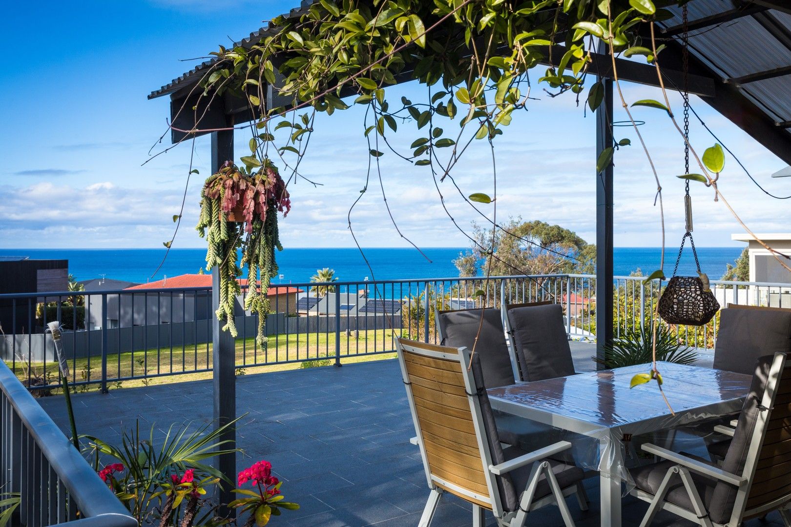 4 bedrooms House in 63 Golf Circuit TURA BEACH NSW, 2548