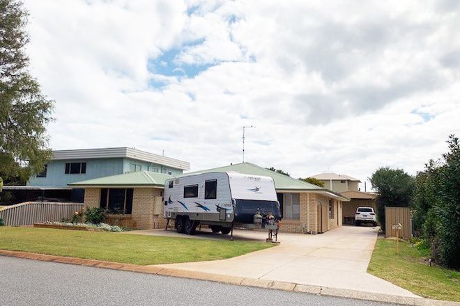 Picture of 24 Creon Way, SILVER SANDS WA 6210