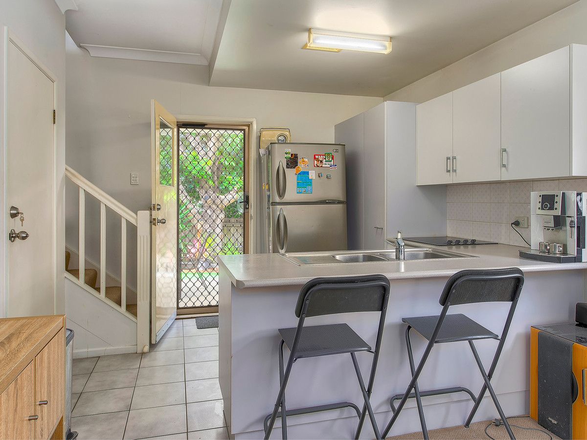 6/12 Brockman Street, Kedron QLD 4031, Image 2