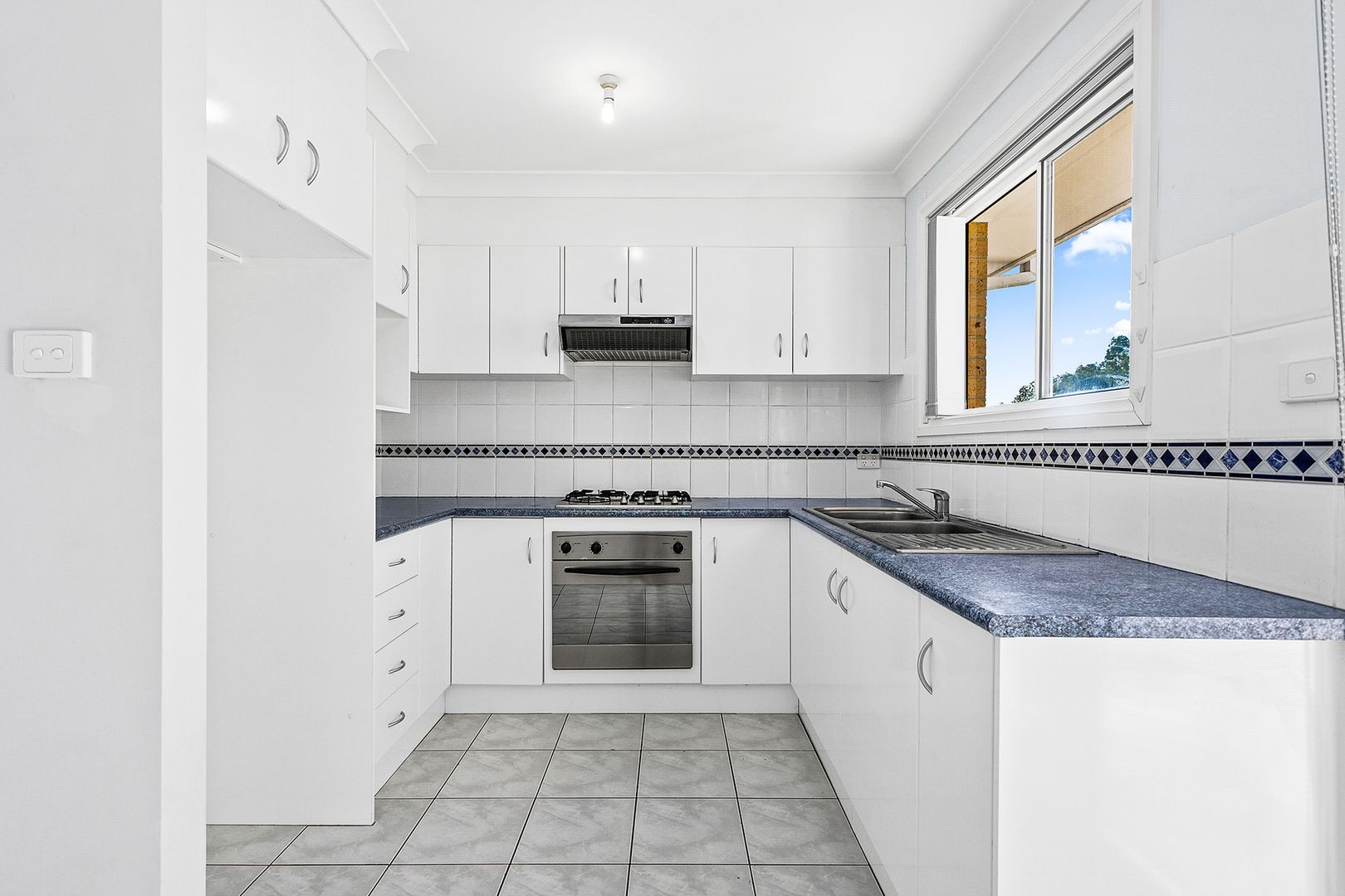 15/12-18 Glider Avenue, Blackbutt NSW 2529, Image 2