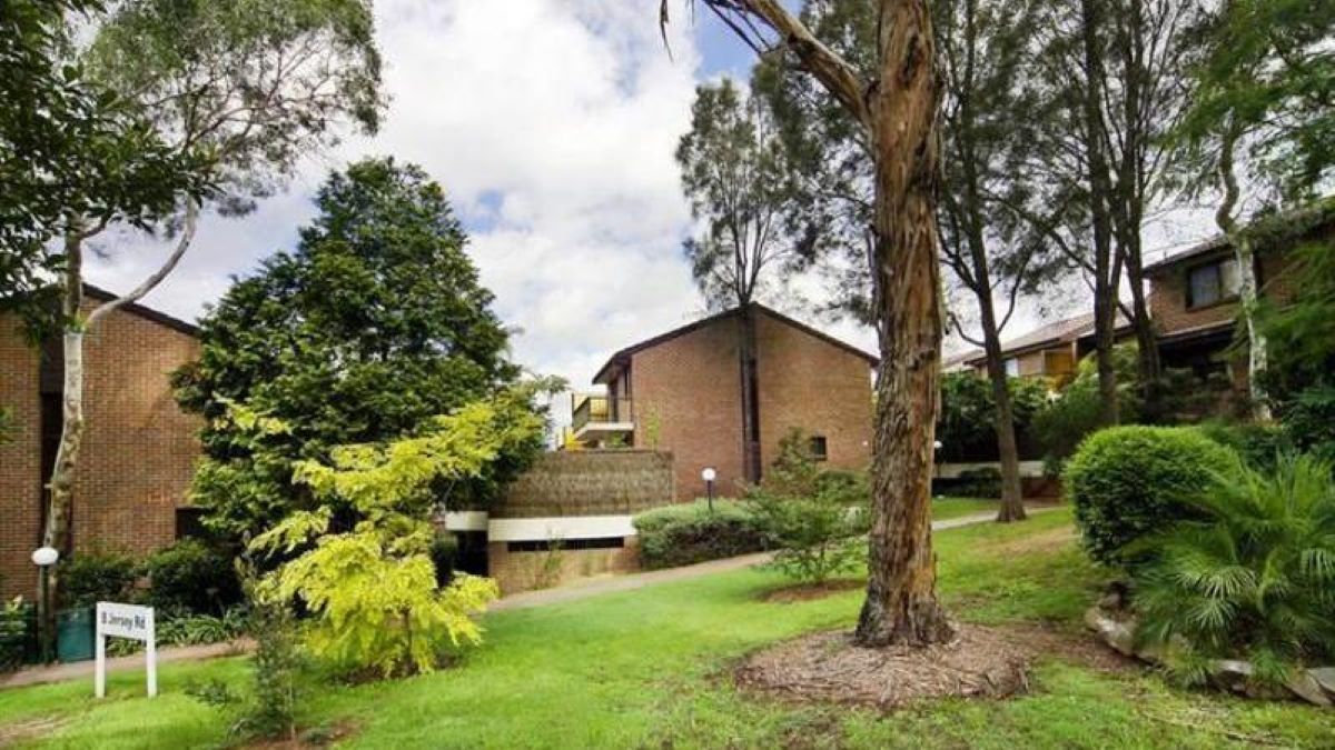 2 bedrooms Townhouse in 21/8 Jersey Road ARTARMON NSW, 2064